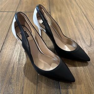 Women’s White House Black Market size 10 heels. Black with white heels